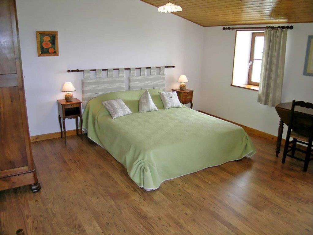 Chambres D'Hotes Domaine Le Fragnaud Saint-Porchaire Exterior foto